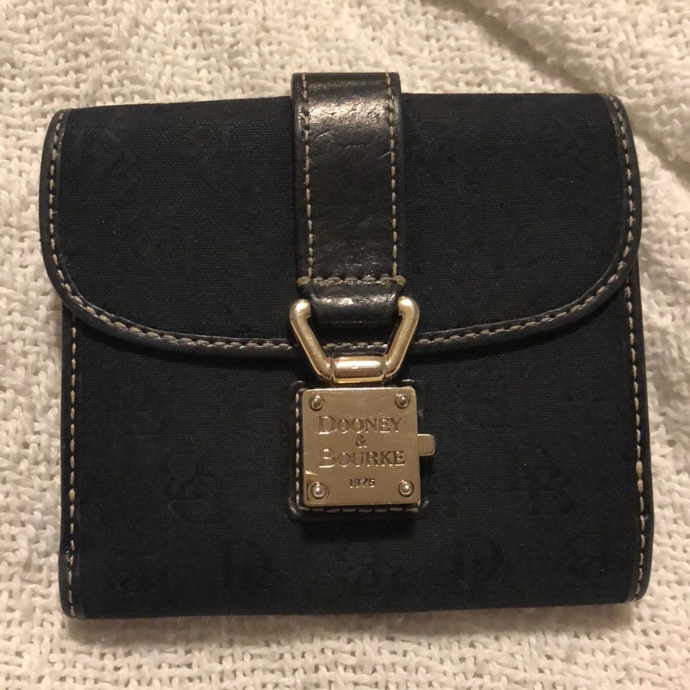 Dooney and Bourke black wallet